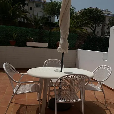 Calm And Quiet Residential Area. Pool. Wifi * Los Cristianos (Tenerife)