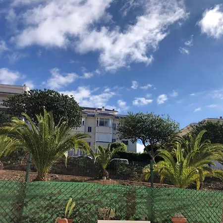 Calm And Quiet Residential Area. Pool. Wifi